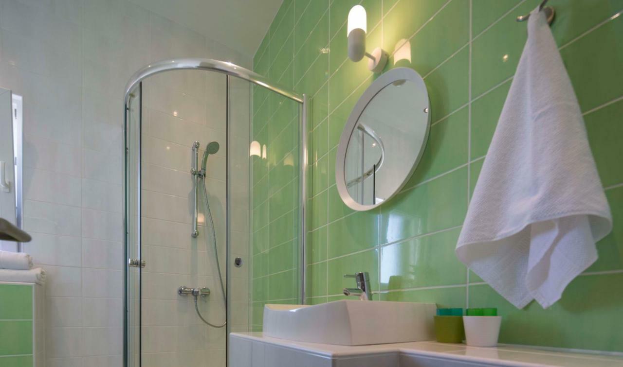 Apartments Denis ماكارسكا المظهر الخارجي الصورة